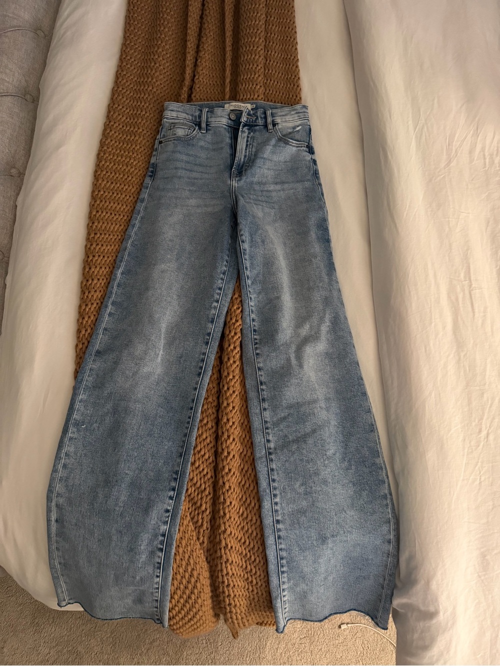Hidden Buckle Exclusive Logan Dad Jean 25x34